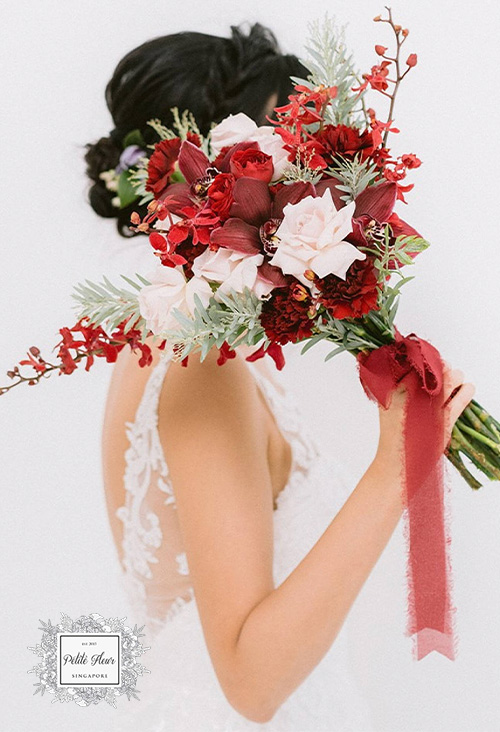 Establish a style-wedding florist